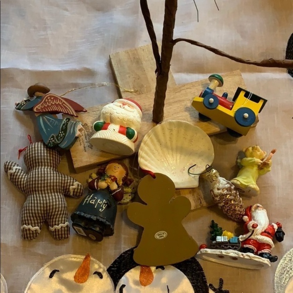 5 piece decor MYSTERY BOX 📦 Christmas Vtg decor ornaments - Picture 5 of 8